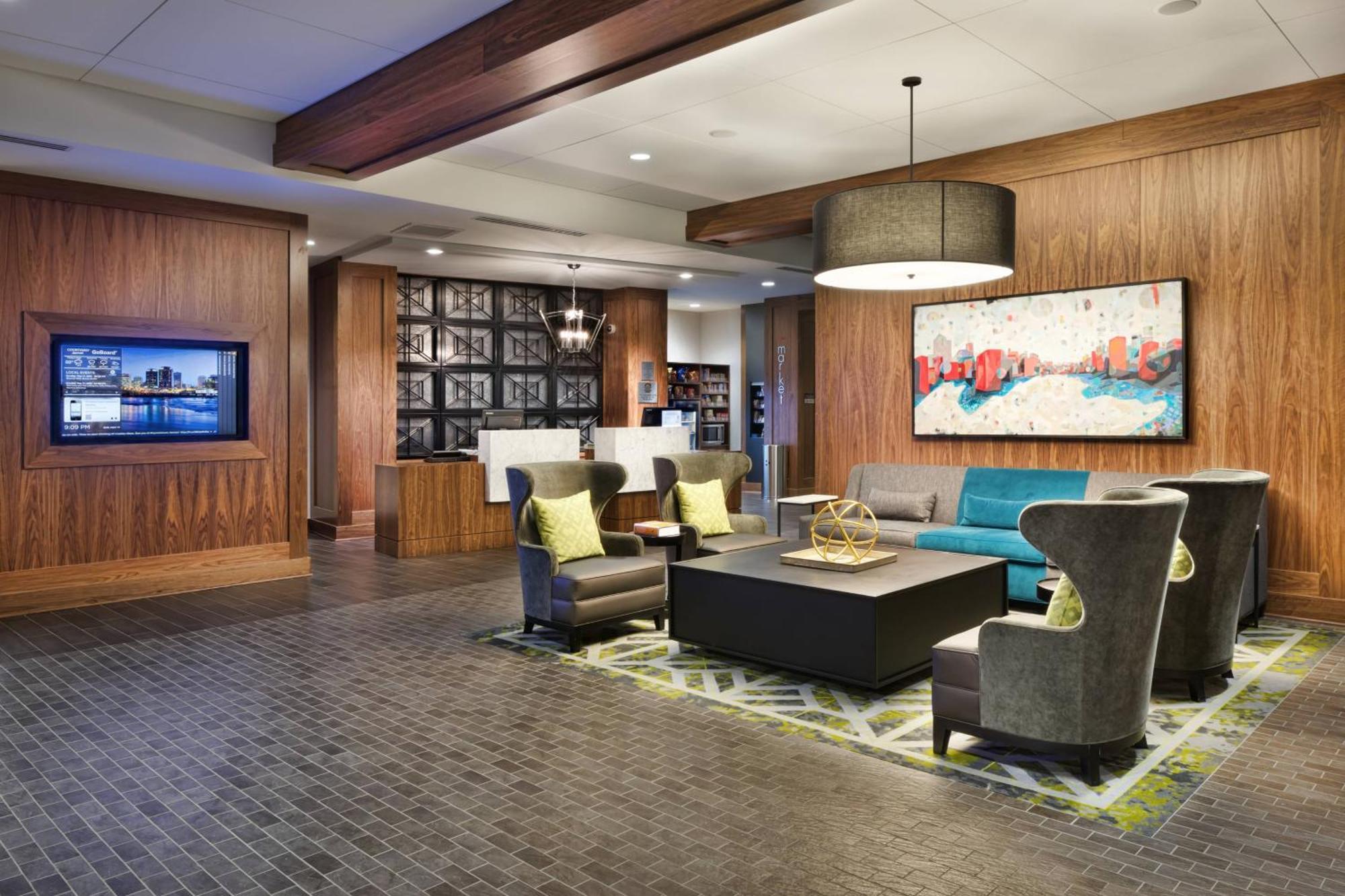 Отель Courtyard By Marriott Richmond Downtown Экстерьер фото